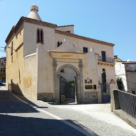 Palazzo Madeo - Residenza D'Epoca Bed & Breakfast Crosia Luaran gambar