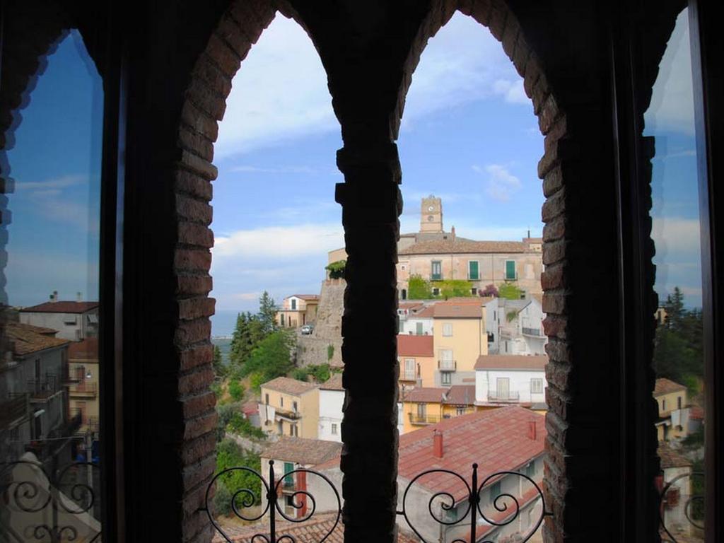 Palazzo Madeo - Residenza D'Epoca Bed & Breakfast Crosia Luaran gambar