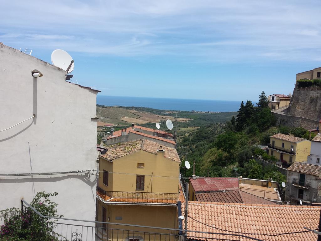 Palazzo Madeo - Residenza D'Epoca Bed & Breakfast Crosia Luaran gambar