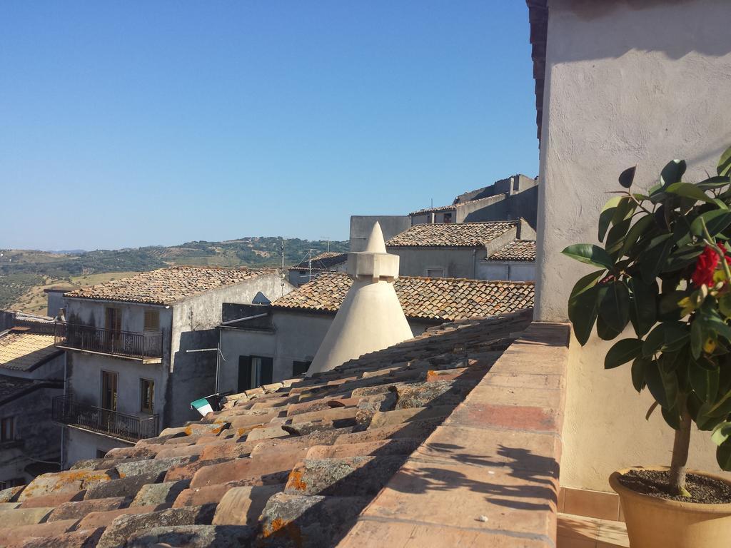 Palazzo Madeo - Residenza D'Epoca Bed & Breakfast Crosia Luaran gambar